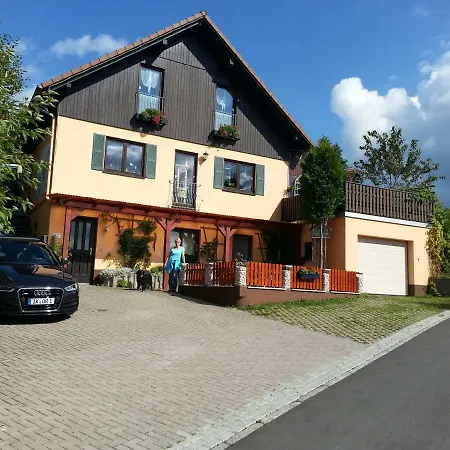 Ferienwohnung Ritter Schmiedefeld am Rennsteig Exterior foto